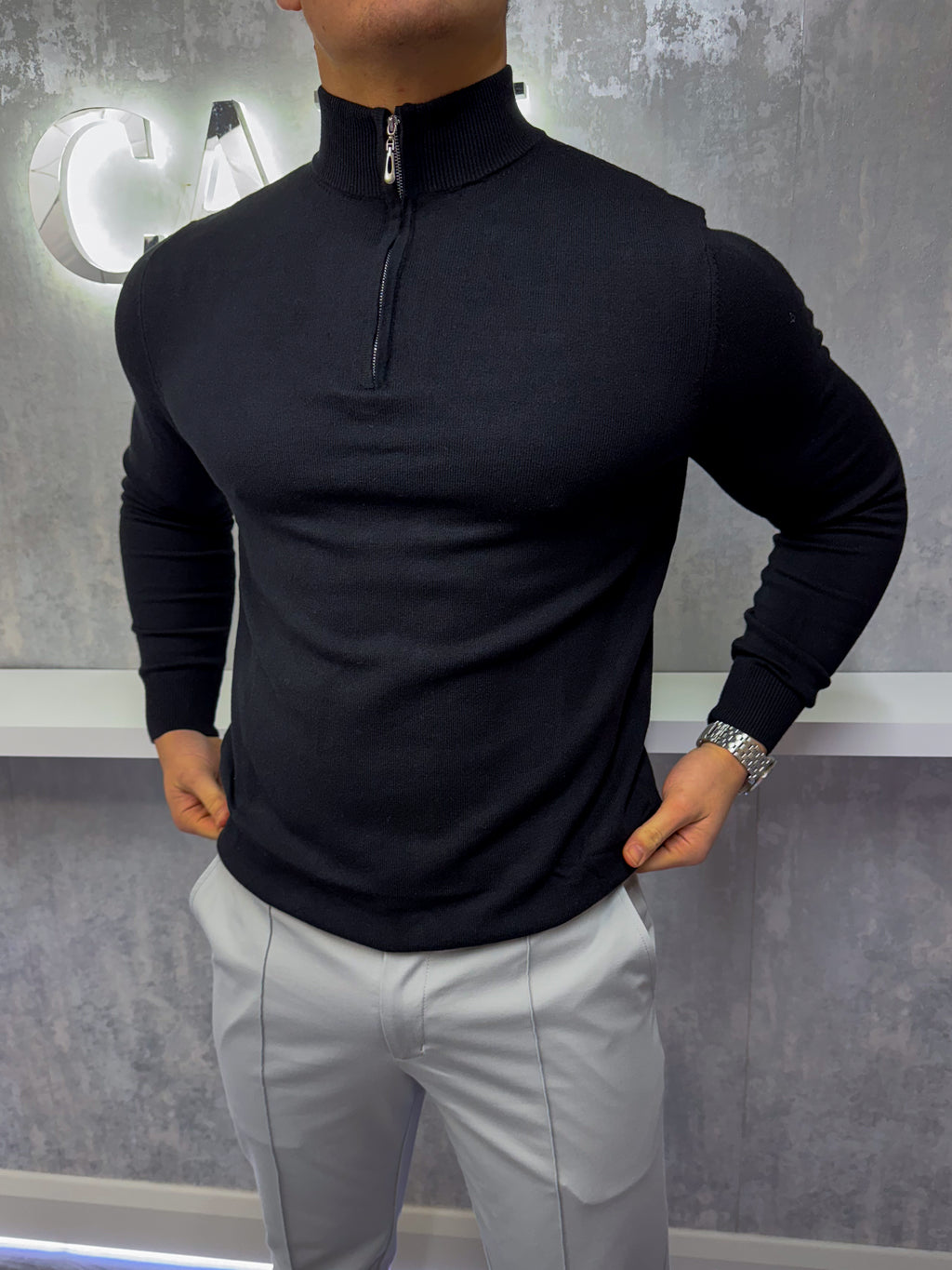 The Costello - Half Zip Sweater - Black