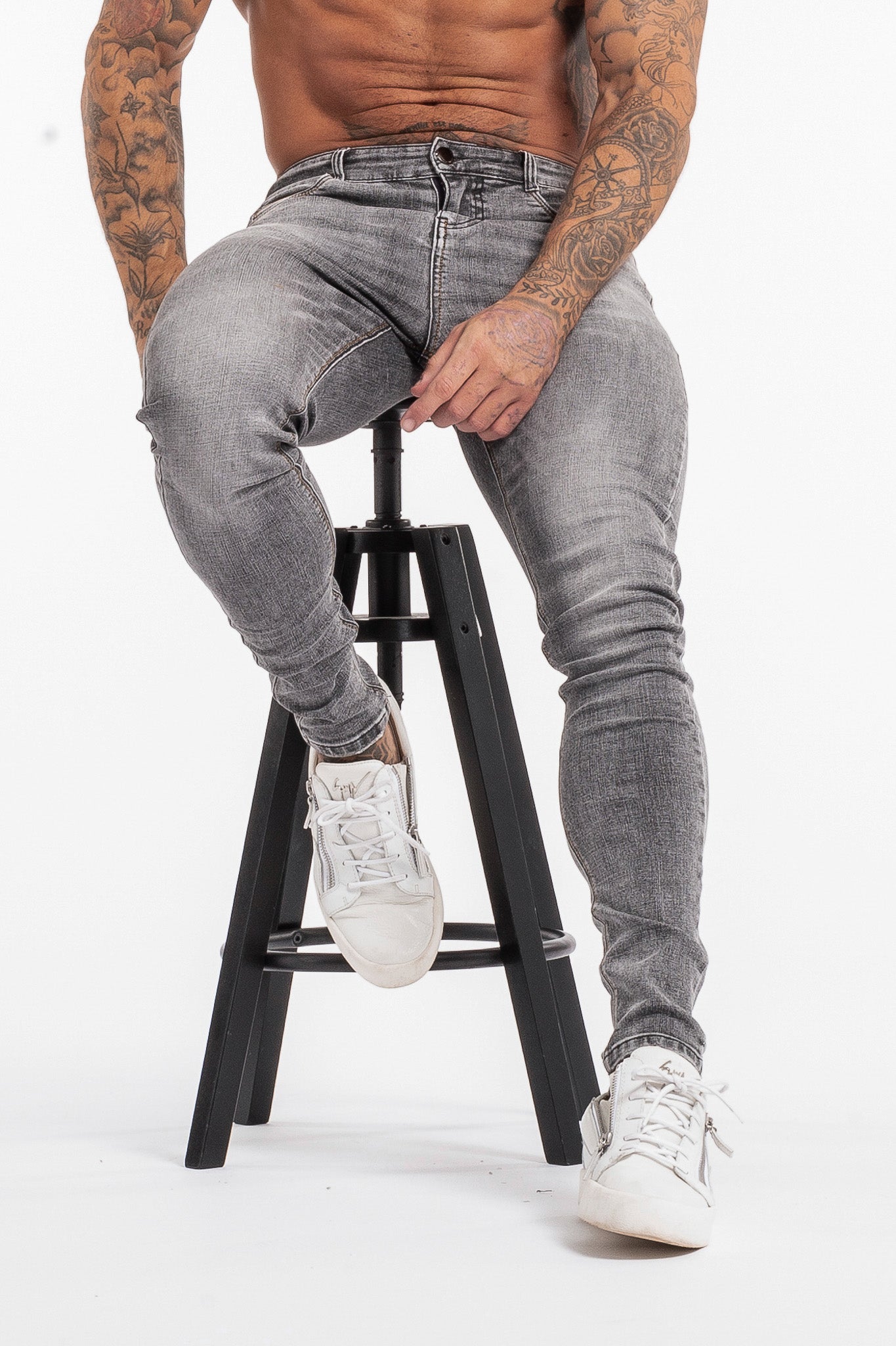 Die Luciano Jeans – Grau