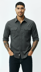 Camisa Utilitaria de Hombre - Cuello Clásico Abotonada con Bolsillos de Solapa | Ropa de Trabajo Casual Inteligente con Textura